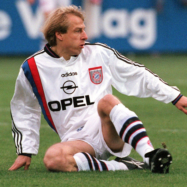 Bayern Munich 95/97 • Away