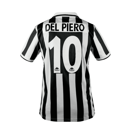Juventus 96/97 • Home