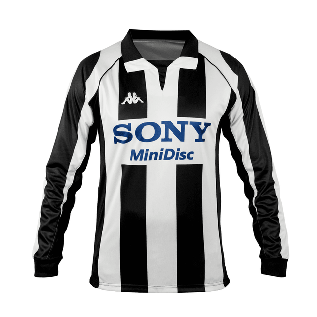 Juventus 96/97 • Home "Long Sleeves"