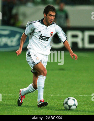 Real Madrid 00/01 • Home
